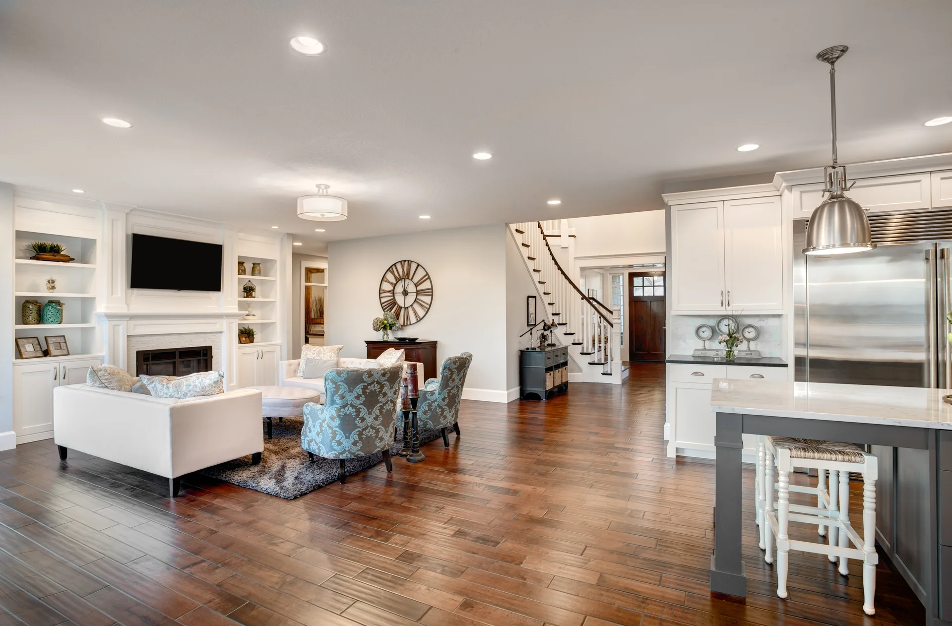 Hardwood Floor Refinishing In Glenview